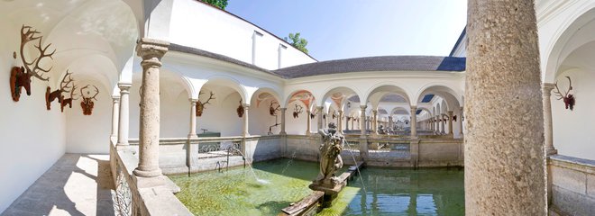 Sloviti vodnjaki samostana Kremsmünster, ki so pravzaprav ribniki.  FOTO: promocijsko gradivo