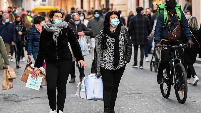 Fotografija: Prizor iz Rima decembra lani. FOTO: Vincenzo Pinto/AFP