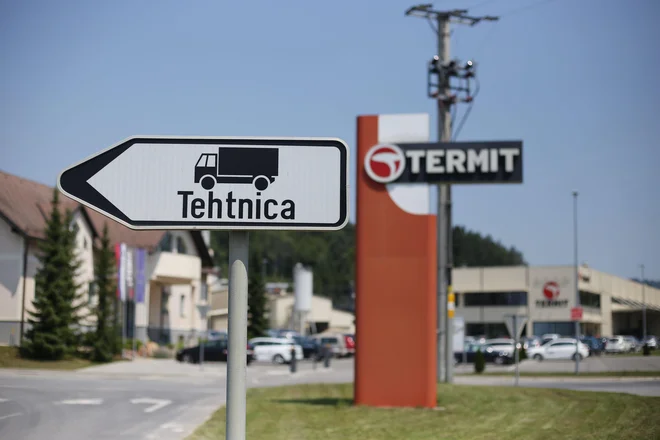 V Termitu v Moravčah zanikajo, da bi zakrivili okoljsko škodo tlom v Moravški dolini. FOTO: Leon Vidic/Delo