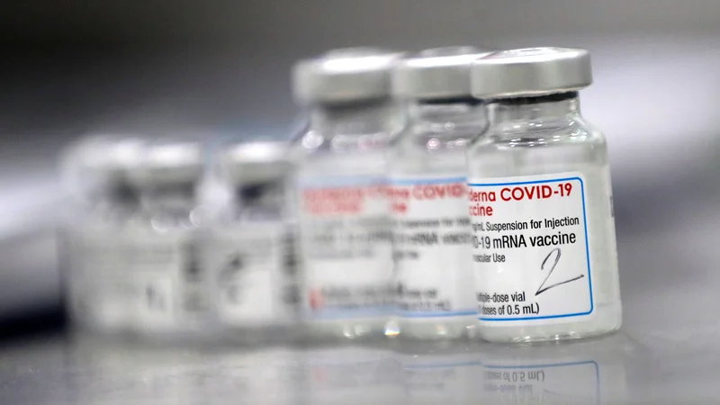 Fotografija: Moderna je prve prihodke od prodaje ustvarila šele konec lanskega leta. Letos bo že med večjimi farmacevti na svetu. FOTO: David W Cerny/Reuters