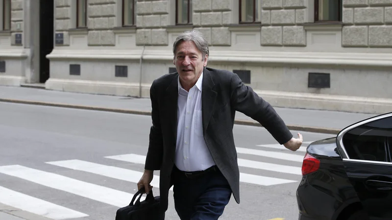 Fotografija: Kulturni minister Vasko Simoniti je študijo naročil pri raziskovalcih, ki so blizu največji vladni stranki. FOTO: Matej Družnik/Delo