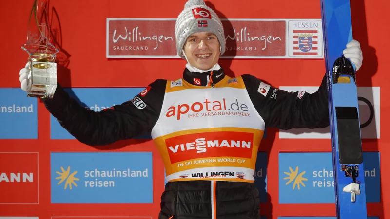 Fotografija: Halvor Egner Granerud se že lahko veseli kristalnega globusa. FOTO: Wolfgang Rattay/Reuters