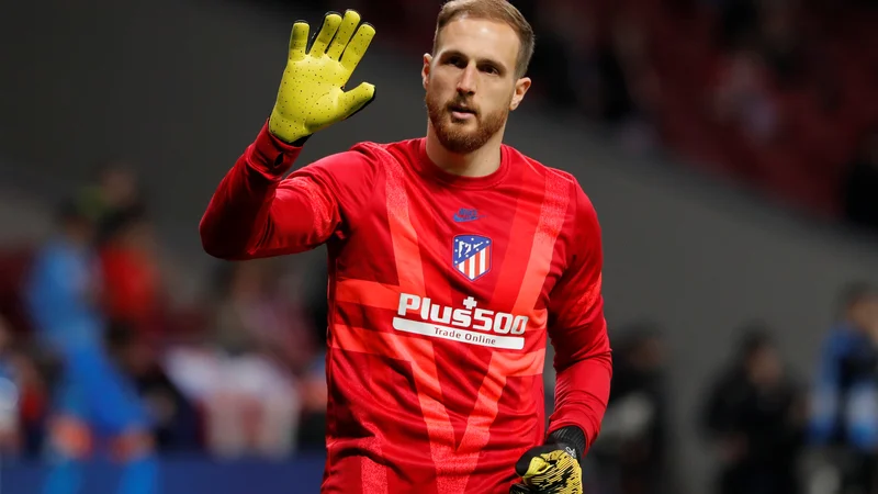 Fotografija: Jan Oblak je nazorno pokazal, koliko točk prednosti uživa Atletico pred Realom in Barcelono - velikih 5. FOTO: Susana Vera/Reuters