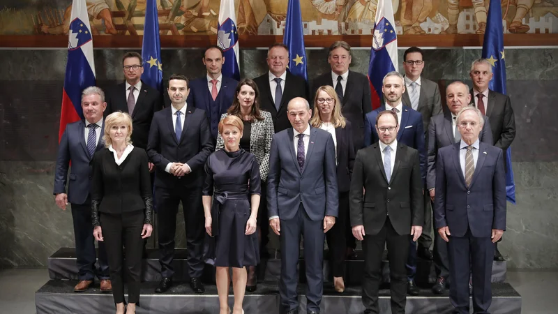 Fotografija: To soboto bo minilo leto dni, kar je zaprisegla tretja vlada Janeza Janše, vmes je prišlo do sprememb na vrhu ministrstev za kmetijstvo in zdravje. FOTO: Uroš Hočevar/Delo