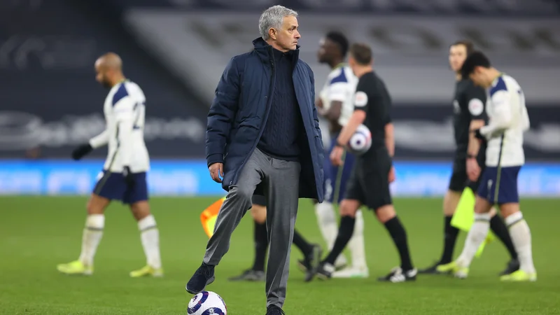 Fotografija: Jose Mourinho spet žari od sreče, potem ko je njegova ekipa našla odlično formo z začetka sezone. FOTO: Julian Finney/Reuters
