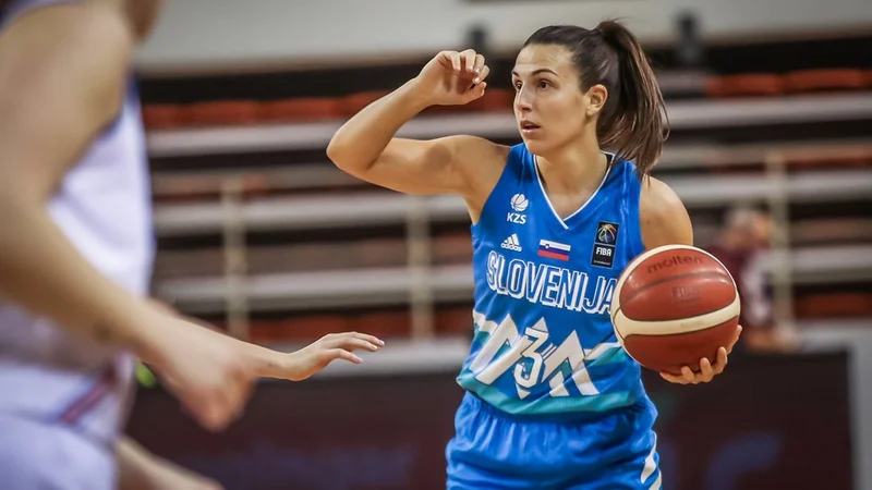 Fotografija: Teja Oblak bo predvidoma vnovič močan adut slovenske izbrane vrste. FOTO: FIBA