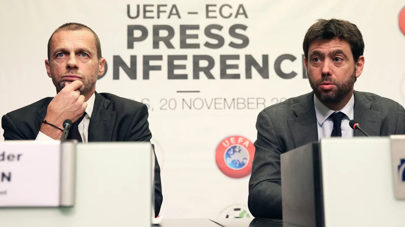 Po večmesečnih pogajanjih sta predsednik Evrospke nogometne zveze Aleksander Čeferin in prvi mož Zsdruženja evropskih klubov Andrea Agnelli blizu dogovora o prenovljeni ligi prvakov. FOTO: Francois Walschaerts/Reuters