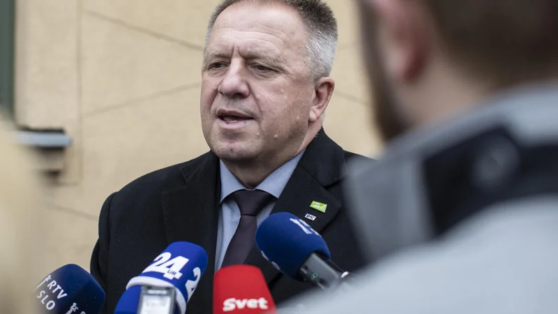 Zdravko Počivalšek meni, da je pomembno, da politiki spremenijo politično prakso in se skupaj podajo v to tekmo za bližnjo prihodnost. FOTO: Voranc Vogel/Delo