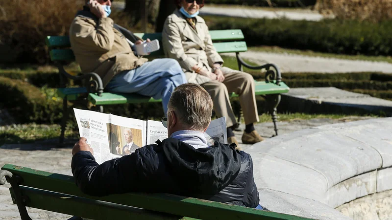 Fotografija: Grožnje novinarjem so del medijskega vskadana. FOTO: Matej Družnik/Delo