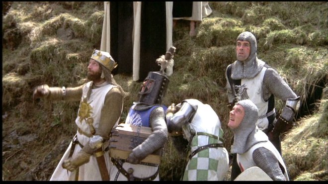 <em>Monty Python in sveti gral</em> so snemali na Škotskem. FOTO: arhiv studia