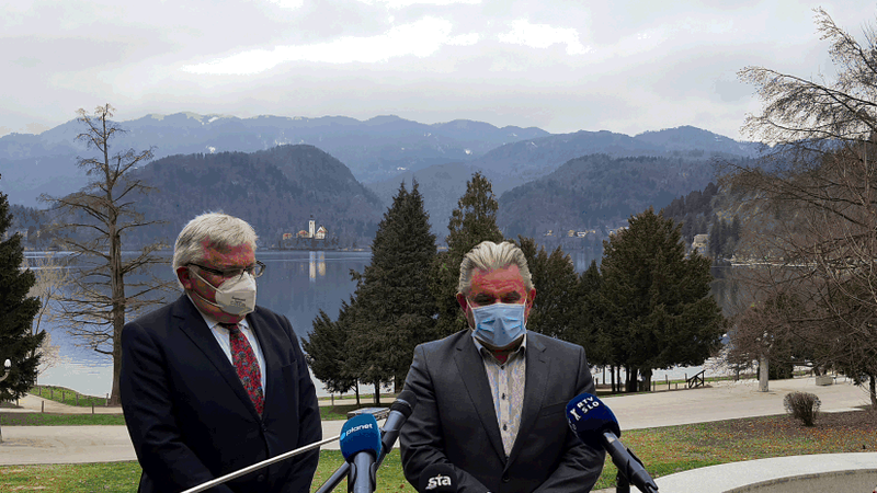 Fotografija: Sporazum naj bi prinesel čistejši Bled in okolico. FOTO: Mop