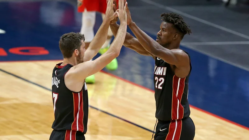 Fotografija: Goran Dragić in Jimmy Butler odlično sodelujeta v Miamiju. FOTO: Chuck Cook/Usa Today Sports