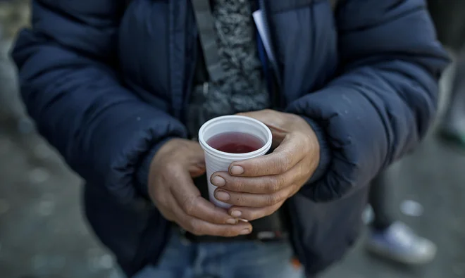 V prvem valu med brezdomci v Sloveniji niso potrdili nobene okužbe, v drugem pa, in sicer med 20 in 30. FOTO:Blaž Samec/Delo