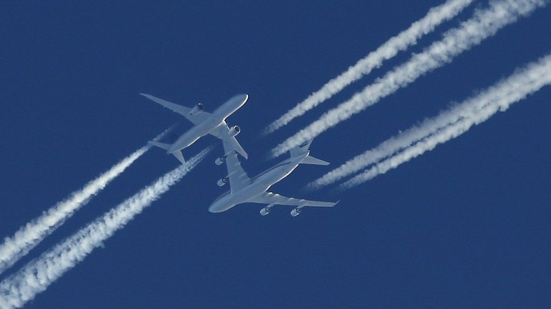 Fotografija: Bo letalski promet z novim biogorivom postal bolj zelen? FOTO: Darrin Zammit Lupi/Reuters