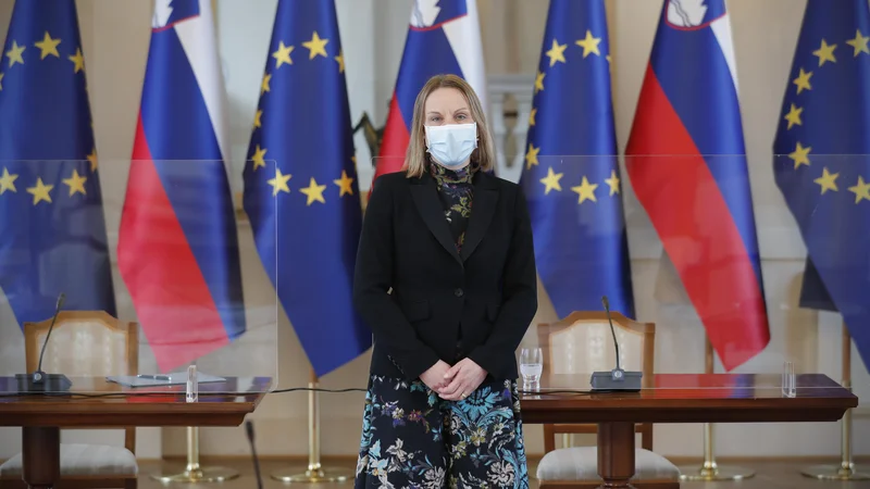 Fotografija: Poslanci bodo v kratkem odločali, ali se bo vodstveni ekipi v Banki Slovenije pridružila ekonomistka Tina Žumer. FOTO: Uroš Hočevar
