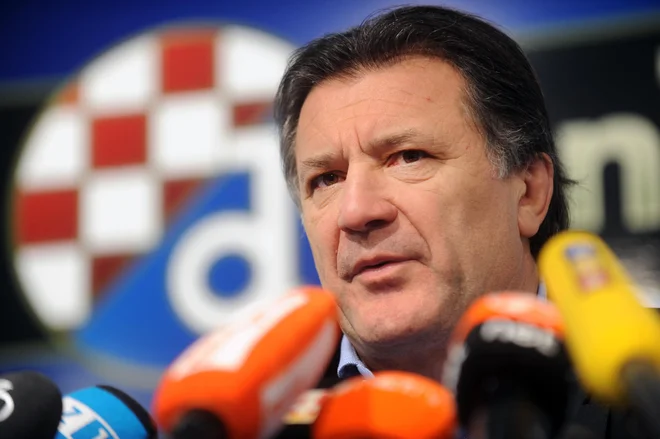 Zdravko Mamić je odstopil z vseh položajev v nogometnem klubu Dinamo. To je sporočil iz Mostarja, kamor je pred tremi leti pobegnil pred hrvaško roko pravice. FOTO: Drago Šopta/Cropix