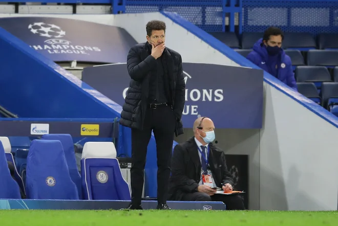 Diego Simeone znova ni odstopil od svoje igralne filozofije in je ostal živ. FOTO: David Klein/Reuters