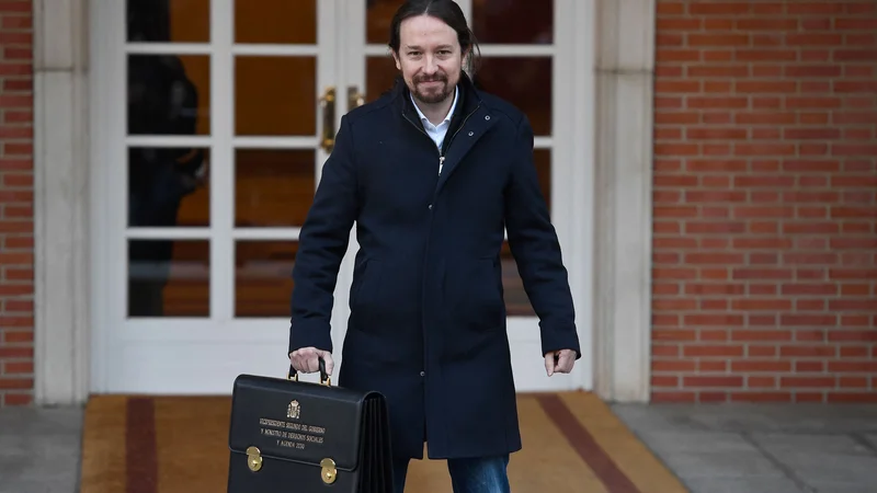 Fotografija: Prvi mož radikalno leve Unidas Podemos Pablo Iglesias zapušča špansko vlado. FOTO: Pierre-Philippe Marcou/AFP