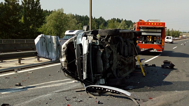 Fotografija: Posledice prometne nesreče so bile tragične. FOTO: CZR Domžale