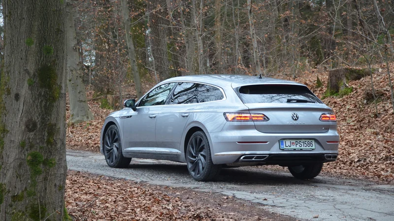 Fotografija: Volkswagnov največji klasični model arteon je po novem pripravljen tudi v zanimivi izvedbi shooting brake. Fotografije Gašper Boncelj