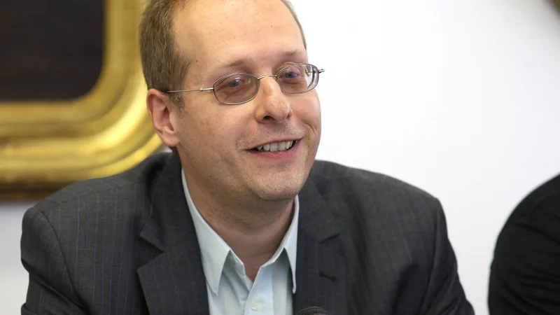 Fotografija: Dekan FIŠ dr. Matej Makarovič pravi, da »vsekakor obstaja potencial za razvoj četrte javne univerze«. FOTO: Igor Zaplatil/Delo