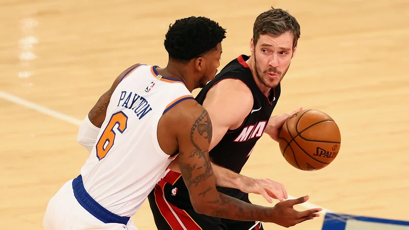 Fotografija: Goran Dragić je končno okreval in razveselil Miamijevega trenerja Erika Spoelstro. FOTO: Mike Stobe/USA Today Sports