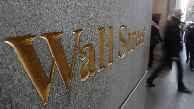 Fotografija: Zgodba, ki se je spletla okoli nekdanjega borznega analitika in po mnenju poznavalcev enega uspešnejših upravljalcev skladov tveganega kapitala, združuje elemente filmskih uspešnic Wall Street, Volk z Wall Streeta in Naklepno tveganje. Foto Shannon Stapleton/Reuters