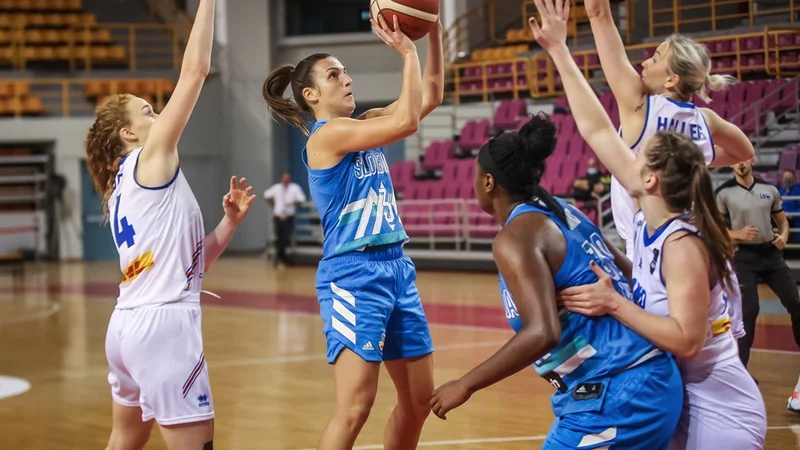 Fotografija: Slovenke bodo v skupinskem delu igrale proti Turčiji, Belgiji ter Bosni in Hercegovini. FOTO: FIBA