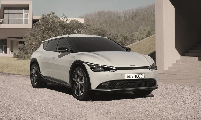 Kia EV6 je prvi Kijin izdelek s posebne električne platforme. Napoveduje velike sposobnosti. Foto Kia