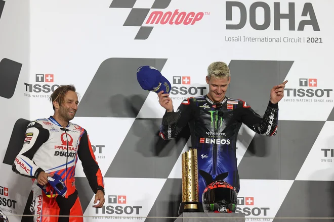 Francoski dan v Losailu: Fabio Quartararo (desno) je bil najhitrejši, Johann Zarco (levo) je z osvojitvijo drugega mesta prevzel vodstvo v SP. FOTO: Karim Jaafar/AFP