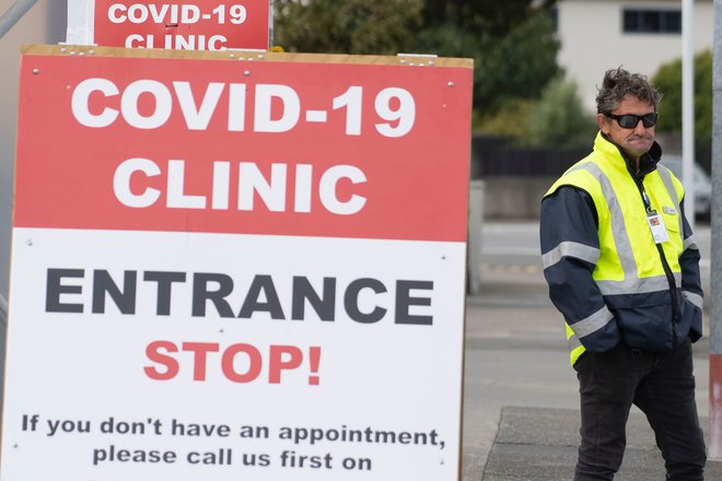 Na Novi Zelandiji so bili ukrepi proti širjenju koronavirusa zelo strogi in učinkoviti. FOTO: Marty Melville/AFP