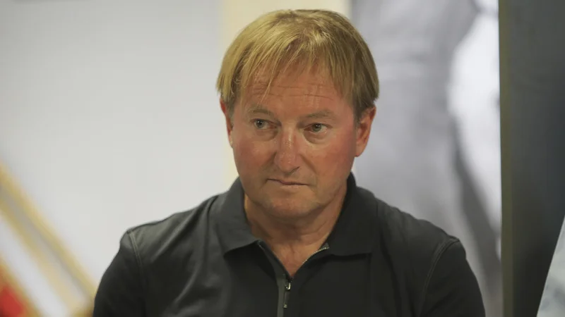 Bojan Križaj je včasih tudi na domačih strminah občutil močno konkurenco. FOTO: Jože Suhadolnik/Delo