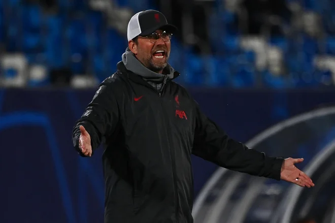 Jürgen Klopp je namensil ostre besede rojaku Felxu Brychu. FOTO: Gabriel Bouys/AFP