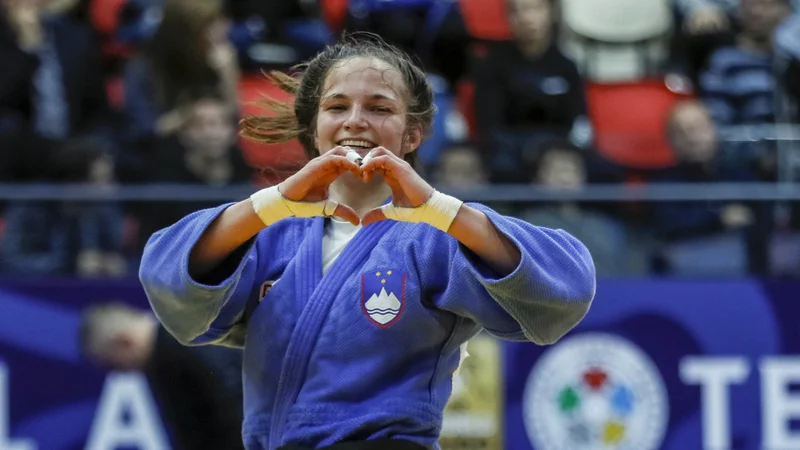 Fotografija: V kvalifikacijah za nastop na poletnih olimpijskih igrah v Tokiu dobro kaže tudi Kaji Kajzer. FOTO: Gabriela Sabau/IJF