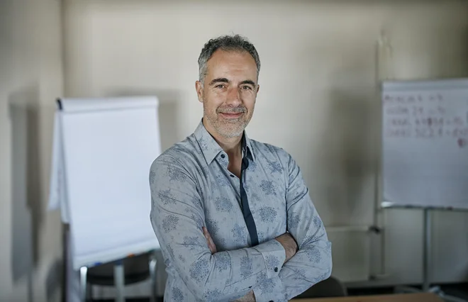 Športni pedagog in filozof Milan Hosta: &raquo;Štejeta samo še olimpijska zmaga in olimpijsko premirje, s tistim, ki se podredi tem interesom. To je velika slabost sodobnega športa.&laquo;&nbsp; FOTO: Blaž Samec