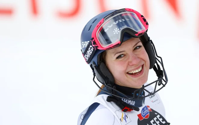 V smučarski druščini poskusi vedno ohranjati svojo prepoznavno vedrino. FOTO: Denis Balibouse/Reuters