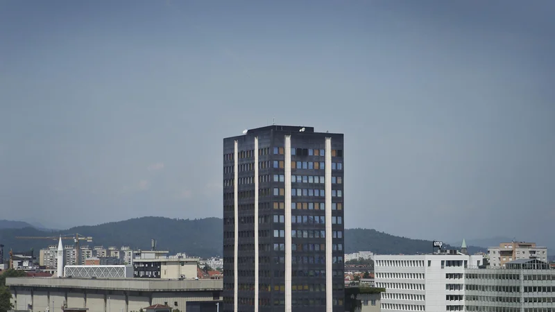 Fotografija: Časopisna hiša Delo obsodila grožnje novinarjem. FOTO: Leon Vidic/Delo