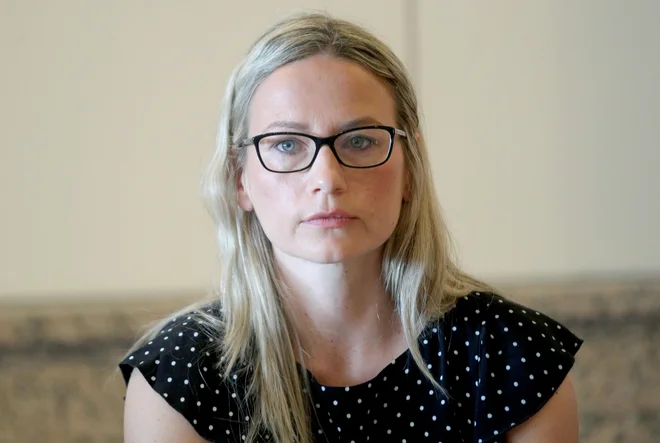 Dr. Sana Čoderl Dobnik je prepričana, da bi moralo biti financiranje specializacije klinične psihologije v interesu države, ki bi morala skrbeti za duševno zdravje naroda. FOTO: Roman Šipić/Delo