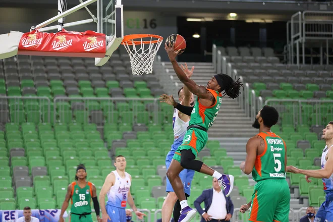 Kendrick Perry in soigralci bodo danes četrtič v sezoni igrali v Beogradu: s Partizanom in FMP so izgubili, Mego so ugnali. FOTO: ABA