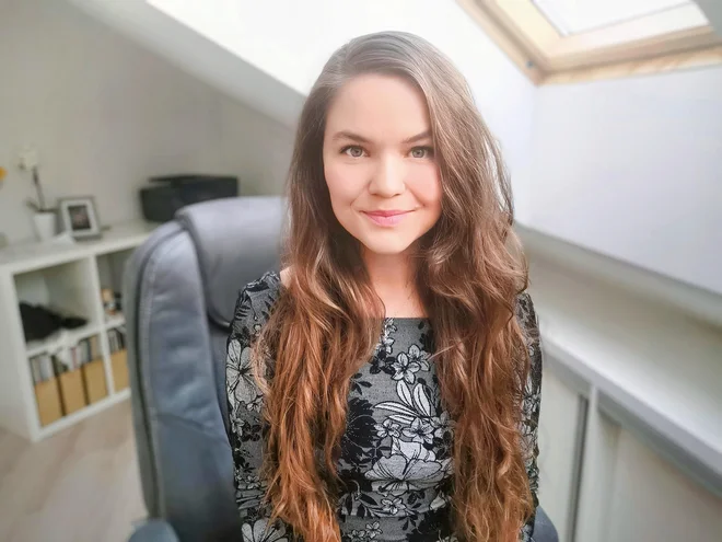 Nina Reščič je matematičarka (in glasbenica), zaposlena na IJS, na Odseku za inteligentne sisteme, kjer poskuša z umetno inteligenco premeteno reševati probleme v zdravstvu. Foto Osebni Arhiv