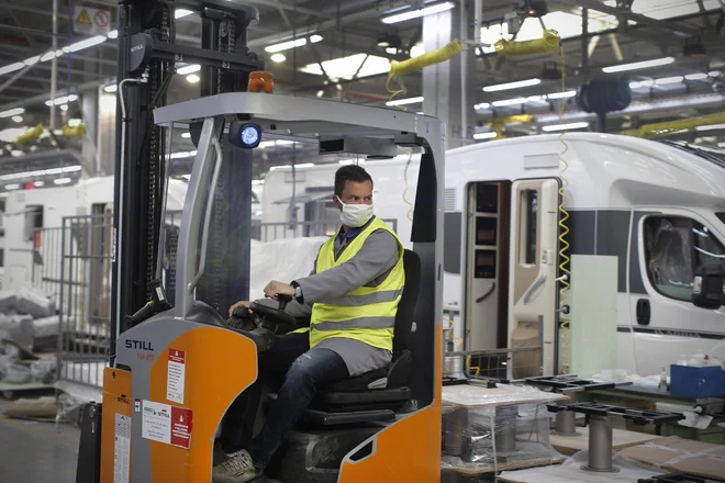 Slovenska industrija je v evrskem območju med živahnejšimi, kažejo podatki Eurostata. FOTO: Jure Eržen/Delo