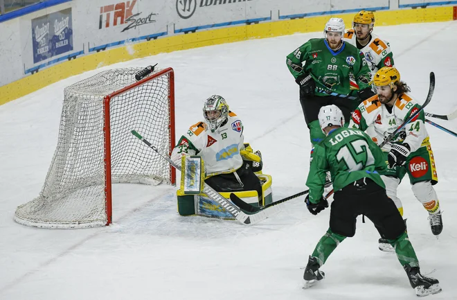 Ljubljančani so zapravili prednost z 2:0, v soboto pa ne bodo imeli več popravnega izpita. FOTO: Jože Suhadolnik