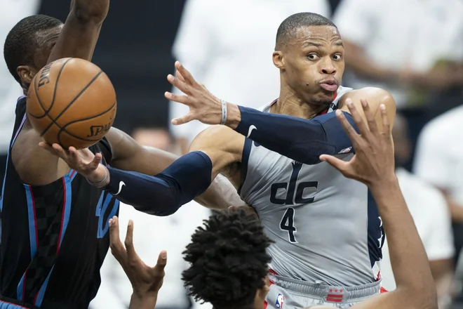 Russell Westbrook že 13 sezon pridno polni statistične stolpce v ligi NBA. FOTO: Kyle Terada/USA Today Sports