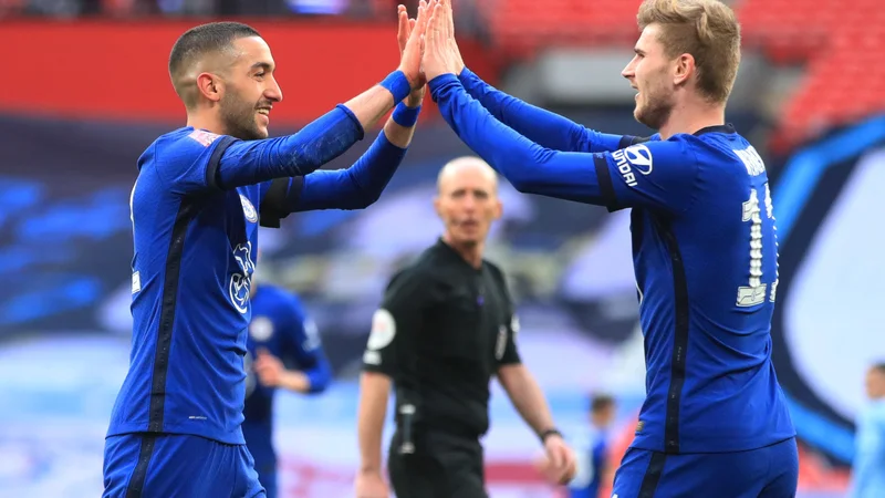 Fotografija: Hakim Ziyech je Chelsea popeljal v finale pokala FA. FOTO: Adam Davy/Reuters