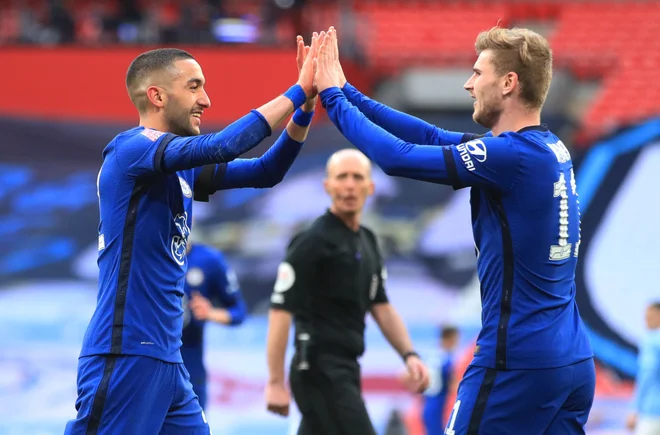 Hakim Ziyech je Chelsea popeljal v finale pokala FA. FOTO: Adam Davy/Reuters