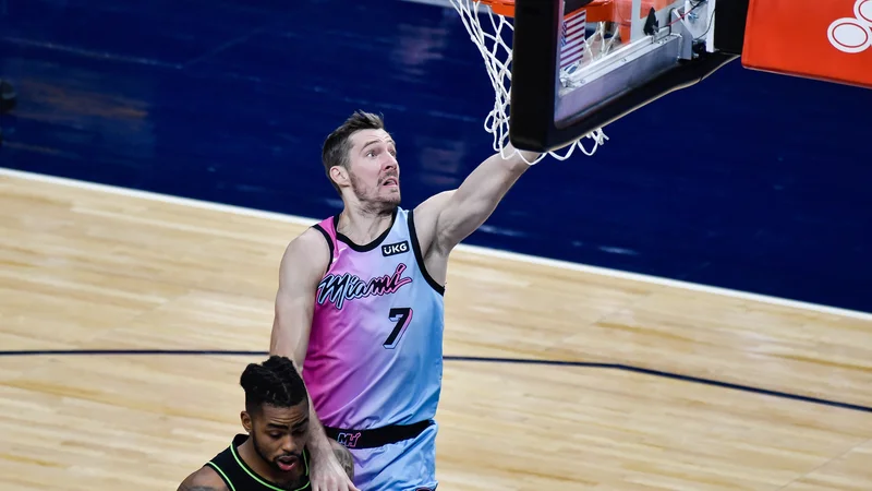 Fotografija: Goran Dragić med eno od akcij Miamija. FOTO: Jeffrey Becker/USA Today