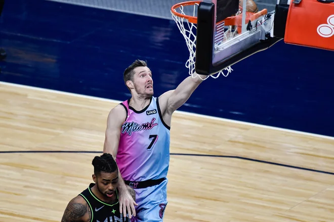 Goran Dragić med eno od akcij Miamija. FOTO: Jeffrey Becker/USA Today