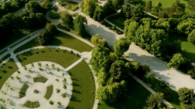 Naravni parki Slovenije: Krajinski park Tivoli, Rožnik in Šišenski hrib Foto Tv Slo