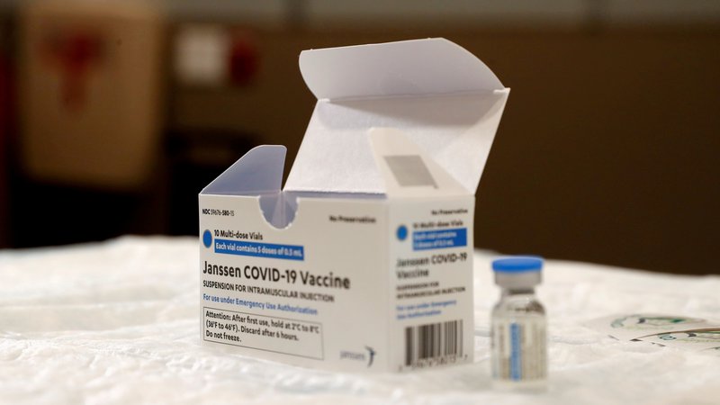 Fotografija: Ameriško cepivo Johnson & Johnson so nekatere države zavrnile. FOTO: Shannon Stapleton/Reuters