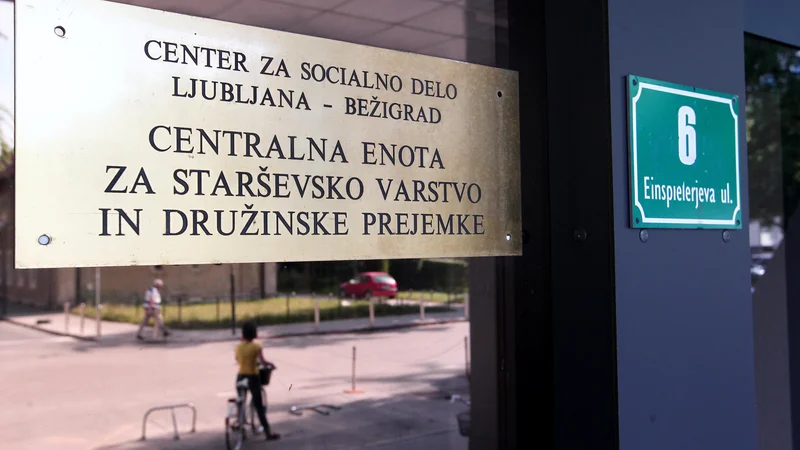 Fotografija: Novi svet naj bi pomagal zagotoviti sistem, ki bo posameznikom zagotavljal čim višjo stopnjo socialne varnosti. FOTO: Dejan Javornik/Slovenske novice